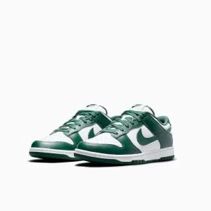 Nike SB Dunk Michigan State Jordan Nike Dunk Low Varsity Green Nike SB Dunk Low green white Nike Dunk college edition Nike SB Zoom Air sneakers