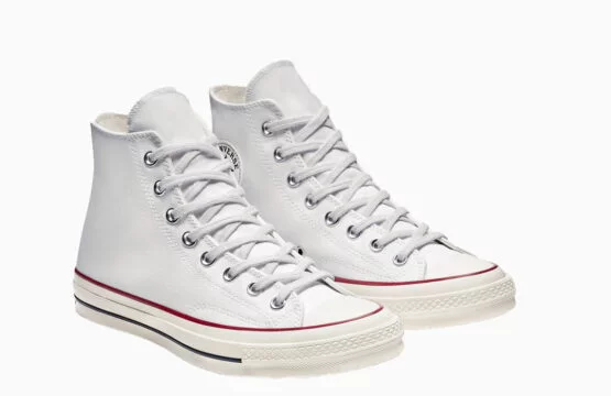 Converse Chuck 70 High Vintage Jordan

Chuck 70 Vintage High Top Sneakers

Converse Chuck 70 Heritage Canvas

Converse Chuck 70 Original Highs

Converse 1970s Retro Sneakers