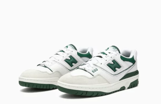 حذاء New Balance 550 نسائي أبيض أخضر