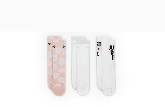 Nike Everyday Plus Cushioned Crew Tall Socks