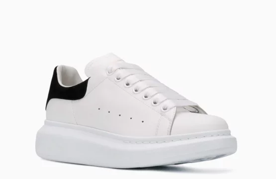 Alexander McQueen White Sneakers McQueen Oversized Sneakers Designer White Chunky Sneakers Alexander McQueen Leather Shoes Luxury White Sneakers