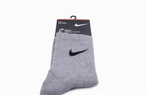 Nike Lightweight Less Bulk Gray Socks