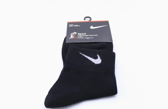 Nike Lightweight Less Bulk Black Socks