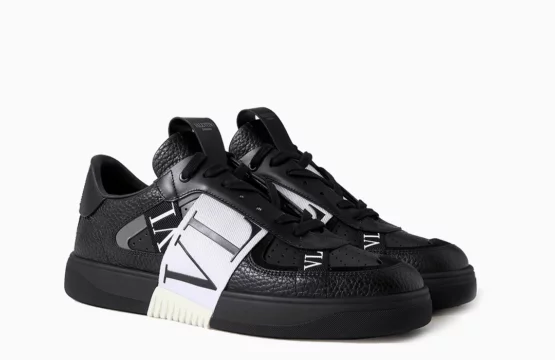 Valentino Garavani Black Sneakers Valentino Luxury Sneakers Valentino Leather Sneakers Men Designer Black Sneakers