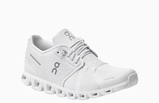 ON Running Wmns Cloud 5 White