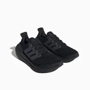 Innovative BOOST energy return Lightweight and breathable comfort Modern all-black premium design Durable Continental™ outsole for extra grip Perfect for both workouts and daily wear