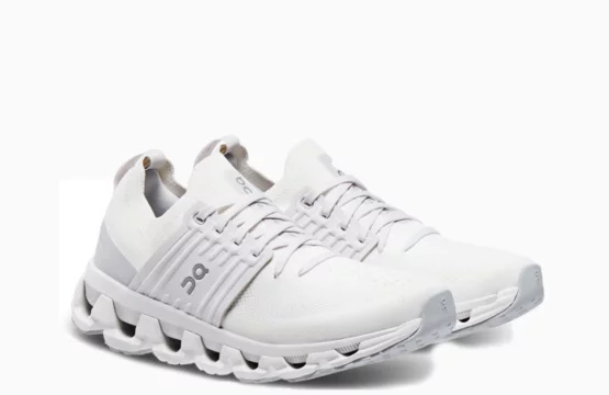 On Running women Jordan Cloudswift 3 white women Women’s urban running shoes Helion foam city sneakers Lightweight white running shoes