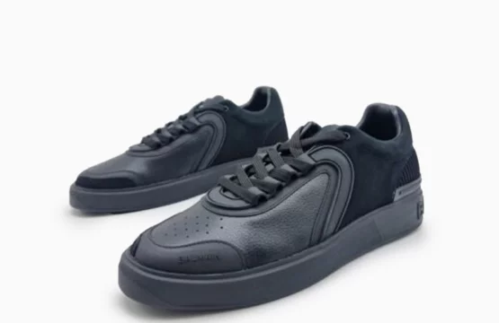 Balmain Black Sneakers Balmain Designer Sneakers Balmain Luxury Streetwear Shoes Full Black Designer Sneakers Balmain Casual Footwear