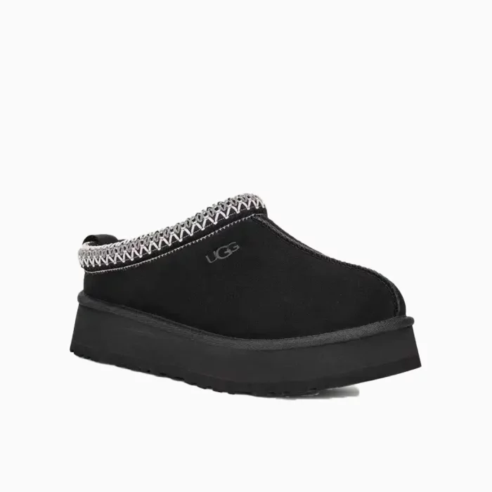 UGG Tazz Jordan
UGG platform slippers
UGG Black women shoes
UGG indoor outdoor slippers
UGG suede slippers