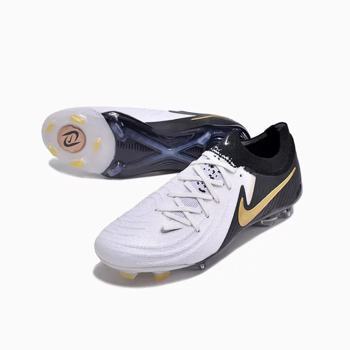 Nike Phantom Luna Elite FG Jordan
Nike Gripknit football boots
Nike Phantom Low FG cleats
Nike firm ground performance shoes
