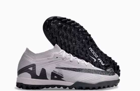 Nike Mercurial Vapor 15 Elite TF Jordan

Nike Air Zoom turf football boots

Nike Mercurial White Black soccer shoes

Nike turf football boots