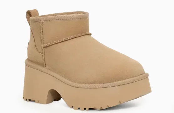 UGG Ultra Mini Jordan UGG beige platform boots UGG women’s mini boots Lifestyle UGG platform footwear UGG elevated suede boots