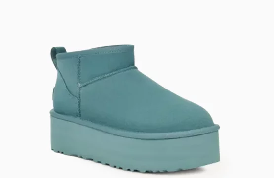 UGG Ultra Mini Jordan

UGG women’s platform boots

UGG suede platform boots

Lifestyle UGG footwear

UGG platform ankle boots