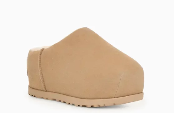 UGG Pumped Slide Jordan UGG beige platform boots UGG puffer boots UGG women’s slide boots Lifestyle UGG footwear