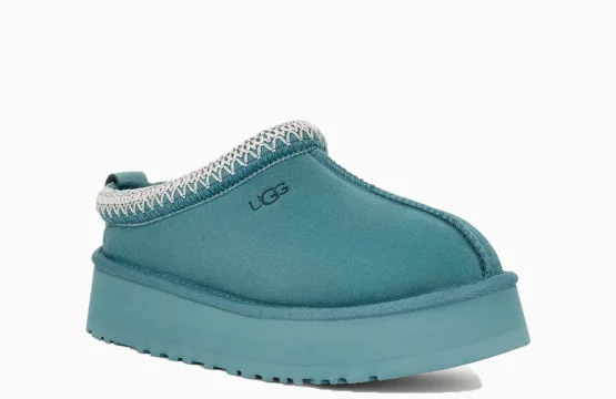 UGG Tazz Jordan

UGG platform slippers

UGG Deep Ice color

UGG suede slippers

UGG women’s footwear