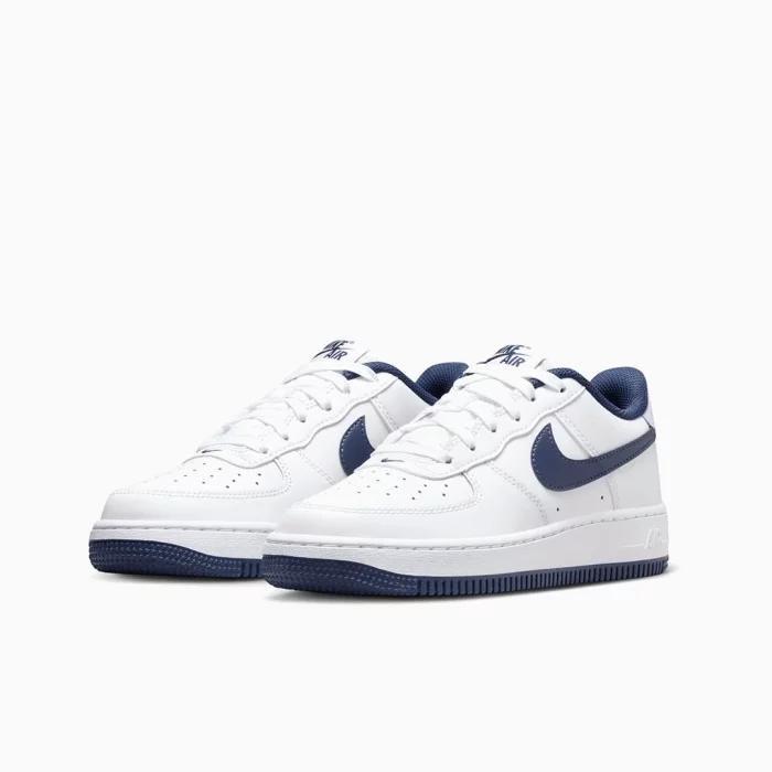 Nike Air Force 1 kids Jordan Air Force 1 GS white sneakers Nike Air Force 1 boys shoes Nike youth basketball sneakers Kids lifestyle Nike sneakers