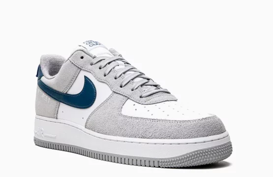 Nike Air Force 1 Jordan

Air Force 1 Athletic Club edition

Nike AF1 Marina Blue sneakers