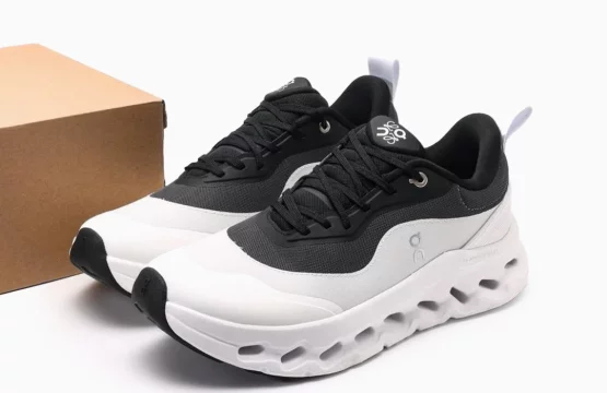 On Running Loewe women Loewe Cloudtilt women Jordan Designer On Running shoes Black and white Loewe sneakers Luxury women’s lifestyle sneakers