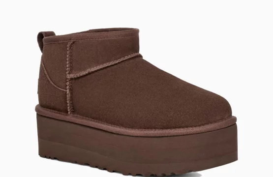 UGG platform boots Jordan

UGG Ultra Mini women’s

UGG Dark Brown platform

Lifestyle UGG boots

UGG suede platform shoes