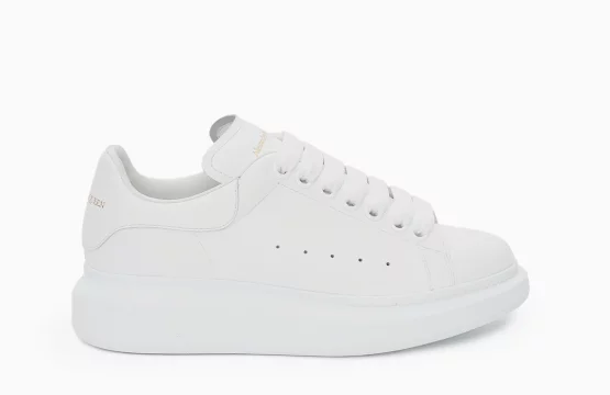 Alexander McQueen White Sneakers McQueen Oversized Sneakers Designer White Chunky Sneakers Alexander McQueen Leather Shoes Luxury White Sneakers