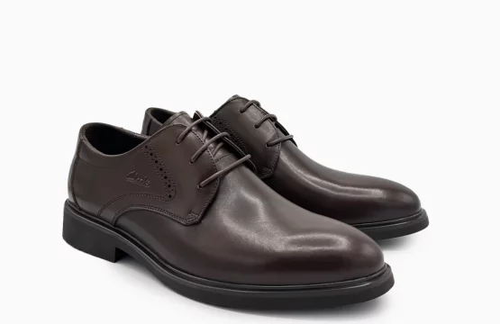Synthetic Leather Derby
Clarks Brown Smart Shoes
Men’s Derby Formal Shoes
Brown Synthetic Dress Shoes