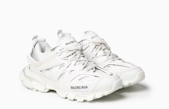 Balenciaga Track Sneakers White Balenciaga White Track Trainers Balenciaga Technical Sneakers Balenciaga Luxury Sneakers