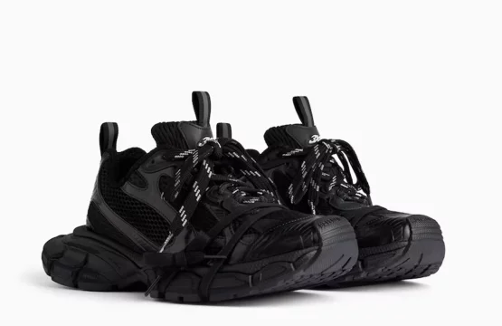 Balenciaga Track Sneakers Balenciaga Black Track Trainers Balenciaga Technical Sneakers Balenciaga Luxury Sneakers