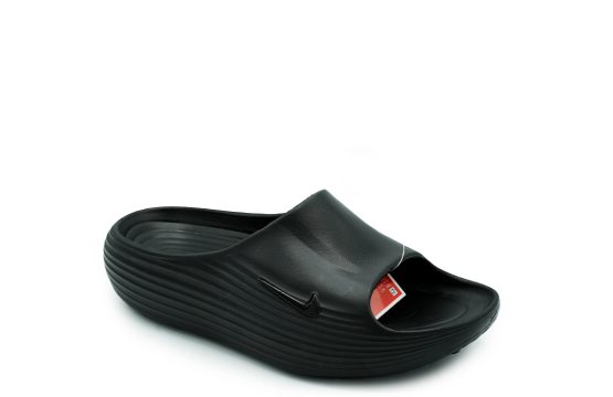 Nike ReactX Rejuven Slipper

Nike ReactX Recovery Slipper

Nike Black Slipper

Nike Foam Slippers