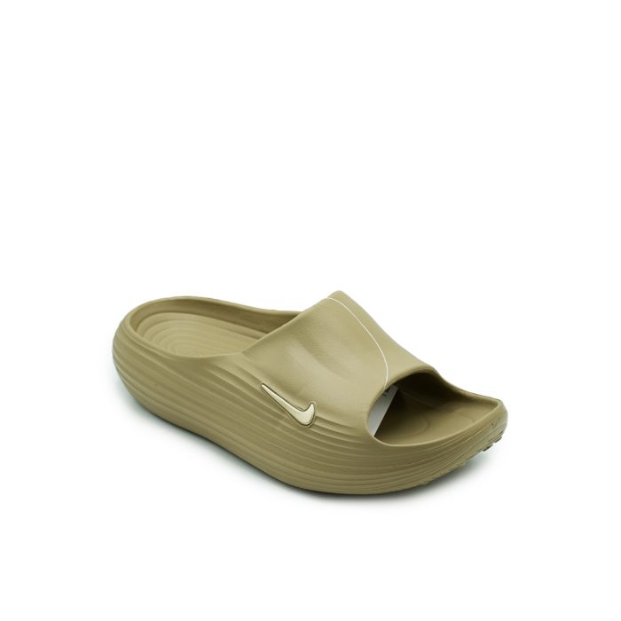 Nike ReactX Rejuven Slipper
Nike ReactX Recovery Slipper
Nike Beige Slipper