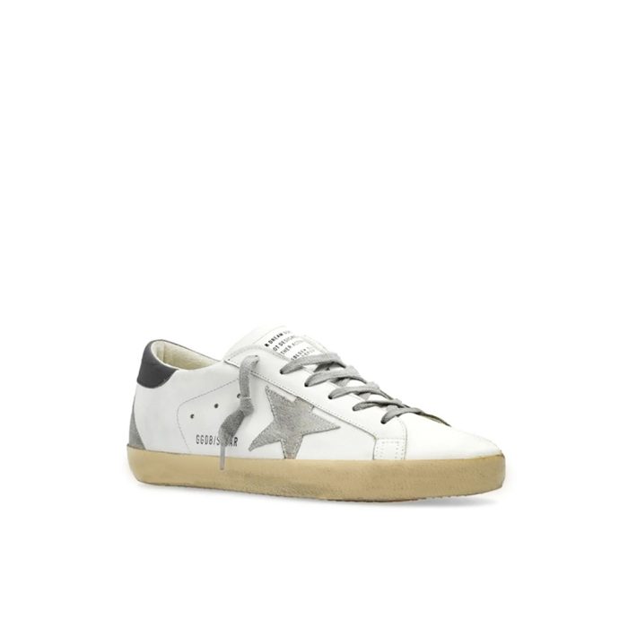 Golden Goose Grey Sneakers Golden Goose Super-Star Suede Golden Goose Vintage Sneakers Designer Grey Lifestyle Shoes Golden Goose Casual Luxury
