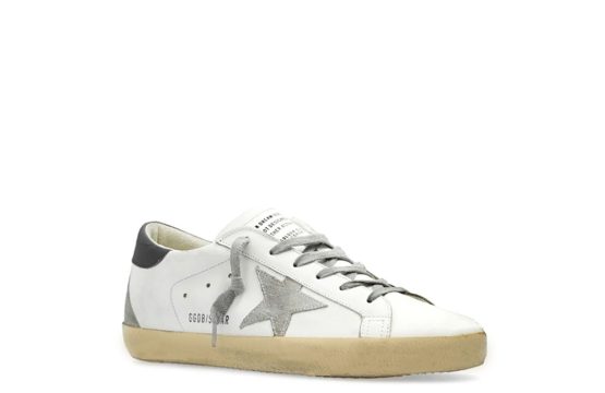 Golden Goose Grey Sneakers Golden Goose Super-Star Suede Golden Goose Vintage Sneakers Designer Grey Lifestyle Shoes Golden Goose Casual Luxury
