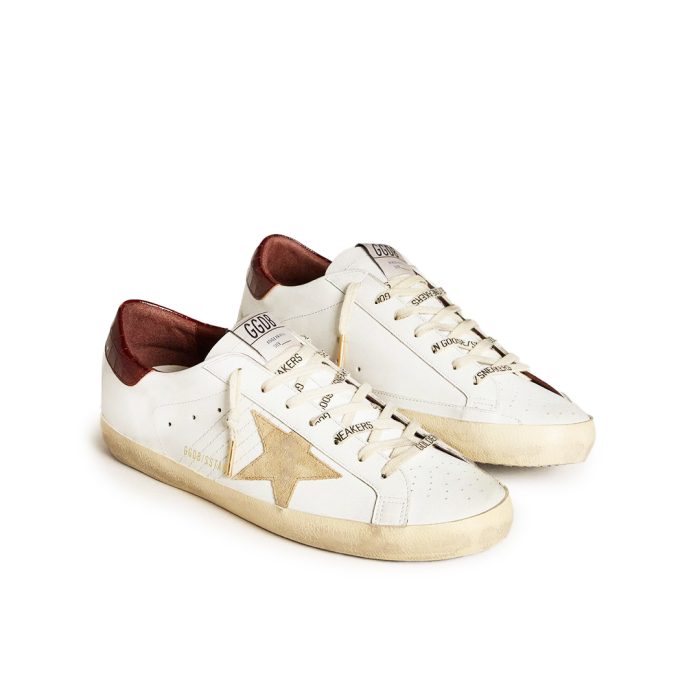 Golden Goose Red Heel
Golden Goose Sand Star
Golden Goose Super-Star Leather
Designer Distressed Sneakers
Golden Goose Lifestyle Shoes