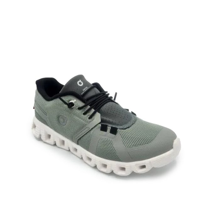 On Cloud 5 Midnight Chambray Jordan
On Running Cloud 5 Blue sneakers
On Running CloudTec travel shoes
On Running sustainable sneakers