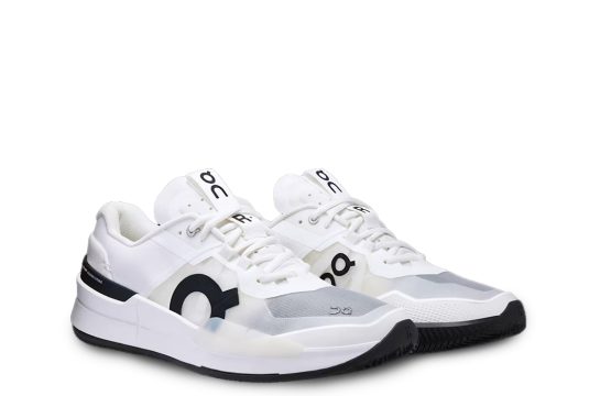 On Roger Pro 2 Clay Jordan

On Running tennis shoes

On Cloud Roger Pro 2 sneakers

Roger Federer On Running collaboration