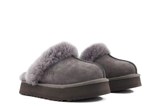 UGG Disquette
UGG Women’s Slippers
UGG Cozy Platform
Suede UGG Slipper